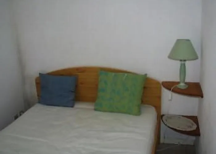 Villa 3 Pièces Avec Mezzanine Pour 6 Personnes à Port - Wifi Et Parking - Fr-1-81-80