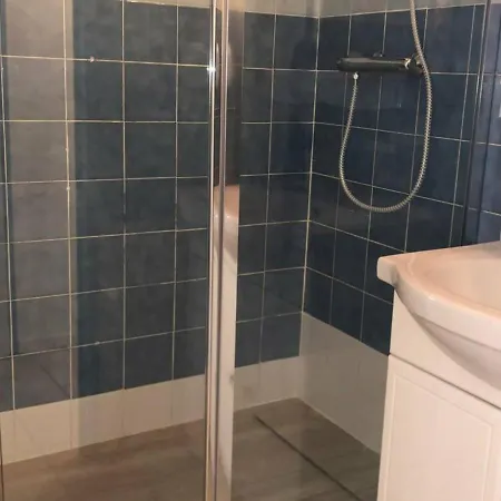Vila 3 Pieces Avec Mezzanine Pour 6 Personnes A Port - Wifi Et Parking - Fr-1-81-80
